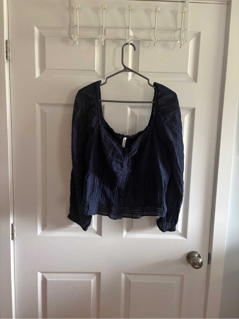 American Eagle Women’s Navy Long-Sleeve Peasant Top